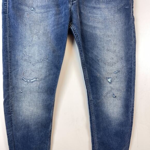 BOSS Hugo Boss Mens Size 31/32 040 Taber Tapered Fit Knit Denim Jeans - Picture 2 of 12